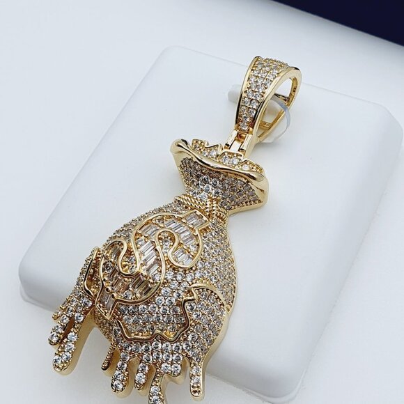 14K Gold Plated Cubic Zircon Pendant, EVBRS623 - Picture 7 of 10